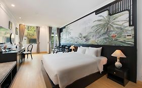 Khách Sạn San Premium Hotel 4*